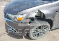 2018 Mitsubishi OUTLANDER photo
