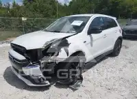 2018 Mitsubishi OUTLANDER фото