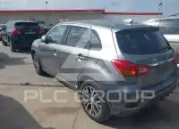 2018 Mitsubishi OUTLANDER photo