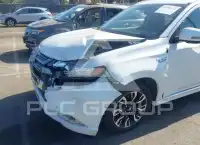 2018 Mitsubishi OUTLANDER фото