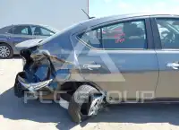 2018 Nissan VERSA фото