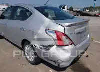 2018 Nissan VERSA фото