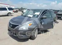 2018 Nissan VERSA фото