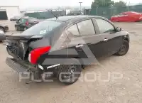 2018 Nissan VERSA фото
