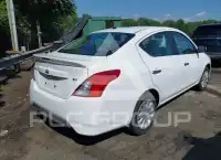 2018 Nissan VERSA фото
