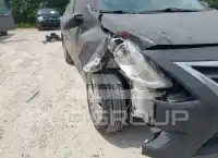 2018 Nissan VERSA фото