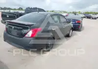 2018 Nissan VERSA фото