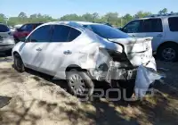 2018 Nissan VERSA фото