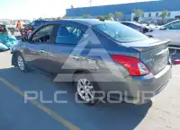 2018 Nissan VERSA фото