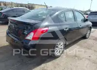 2018 Nissan VERSA фото