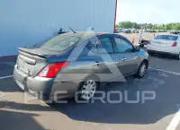 2018 Nissan VERSA фото
