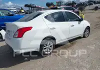 2018 Nissan VERSA photo