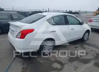 2018 Nissan VERSA фото