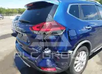 2018 Nissan ROGUE photo