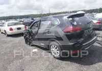 2018 Nissan ROGUE photo