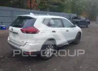 2018 Nissan ROGUE photo