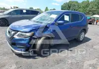 2018 Nissan ROGUE photo
