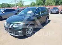 2018 Nissan ROGUE photo