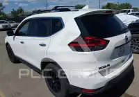 2018 Nissan ROGUE photo