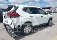 2018 Nissan ROGUE photo