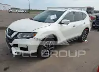 2018 Nissan ROGUE photo
