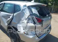 2018 Nissan ROGUE photo