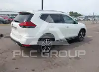 2018 Nissan ROGUE photo