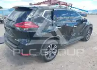 2018 Nissan ROGUE photo