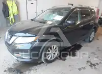 2018 Nissan ROGUE photo
