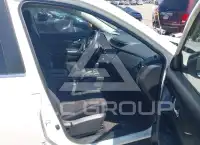 2018 Nissan ROGUE photo