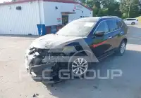 2018 Nissan ROGUE photo