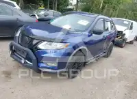 2018 Nissan ROGUE photo