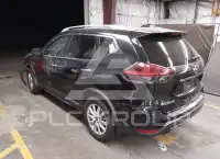 2018 Nissan ROGUE photo