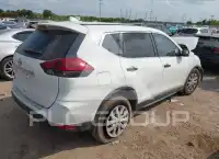 2018 Nissan ROGUE photo
