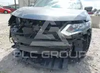 2018 Nissan ROGUE photo