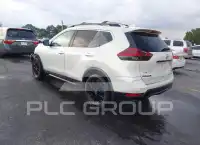 2018 Nissan ROGUE photo