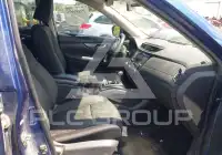 2018 Nissan ROGUE photo