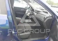2018 Nissan ROGUE photo