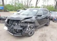 2018 Nissan ROGUE photo