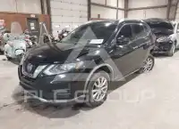 2018 Nissan ROGUE photo