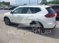 2018 Nissan ROGUE photo