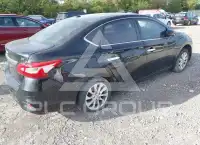 2018 Nissan SENTRA фото