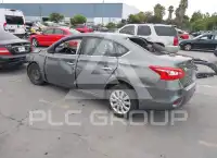 2018 Nissan SENTRA фото