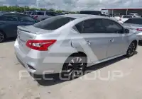 2018 Nissan SENTRA photo