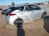 2018 Nissan LEAF photo