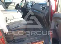 2018 Nissan TITAN фото