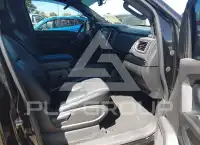 2018 Nissan TITAN photo