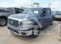 2018 Nissan TITAN фото