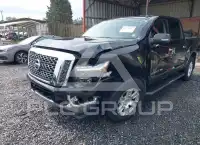 2018 Nissan TITAN photo