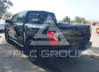 2018 Nissan TITAN фото